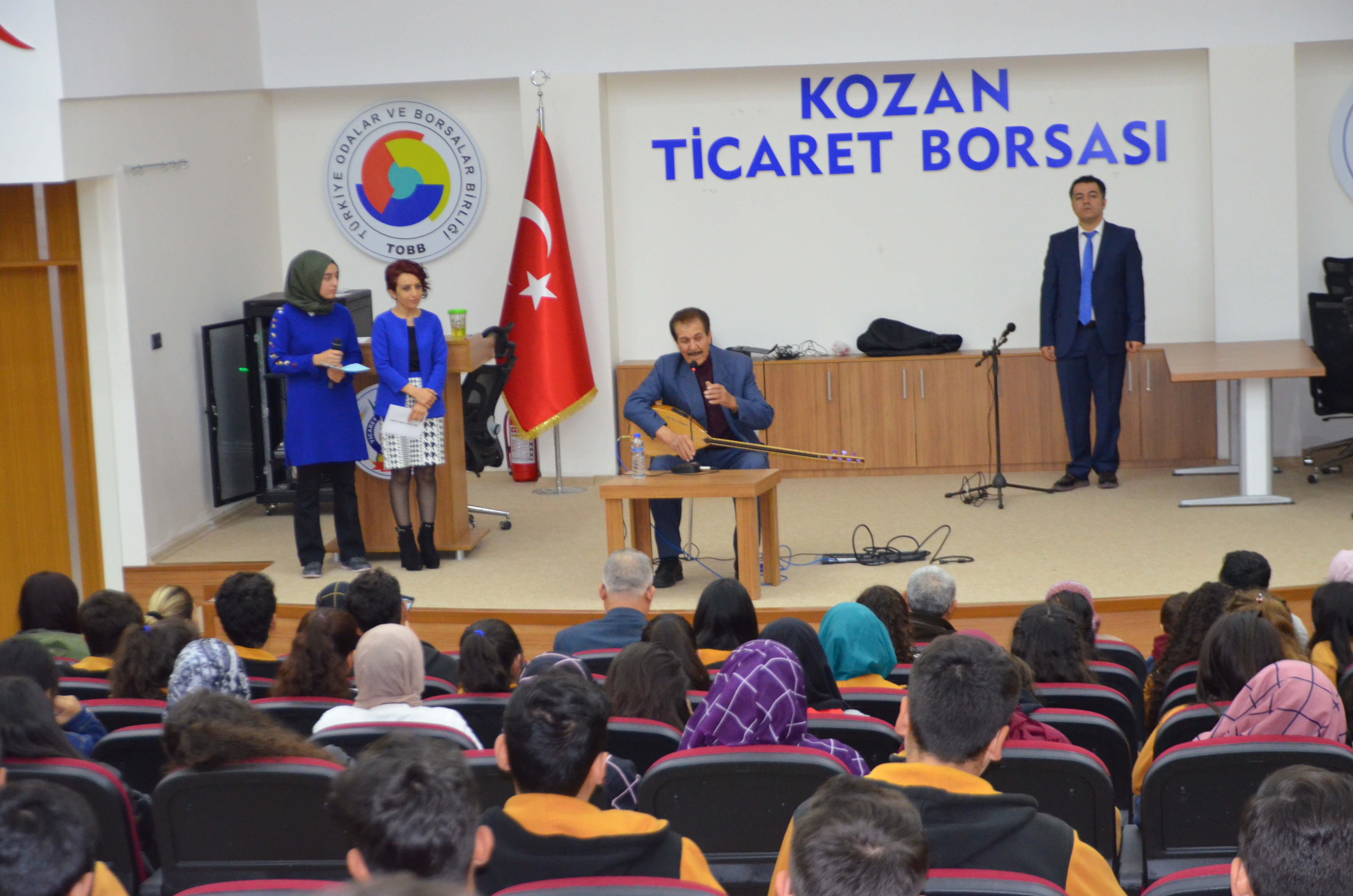 FATİH ANADOLU LİSESİ HACI KARAKILÇIK KONSERİ DÜZENLEDİ. [11.12.2018]