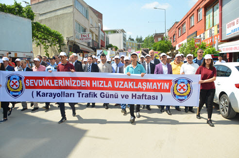 Başkan Yağan, Tüm Yurtta Olduğu Gibi Kozan’Da Da Kutlanan Trafik Haftası Etkinliğine Katıldı [13.05.2016]