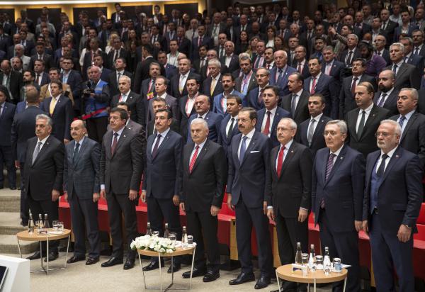 10 ve 20 yılını dolduran TOBB delegelerine hizmet şeref belgesi takdim edildi [23.05.2017]